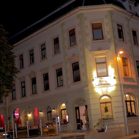Traditionsgasthaus Goldener Loewe Riesa Restaurant & Pension エクステリア 写真